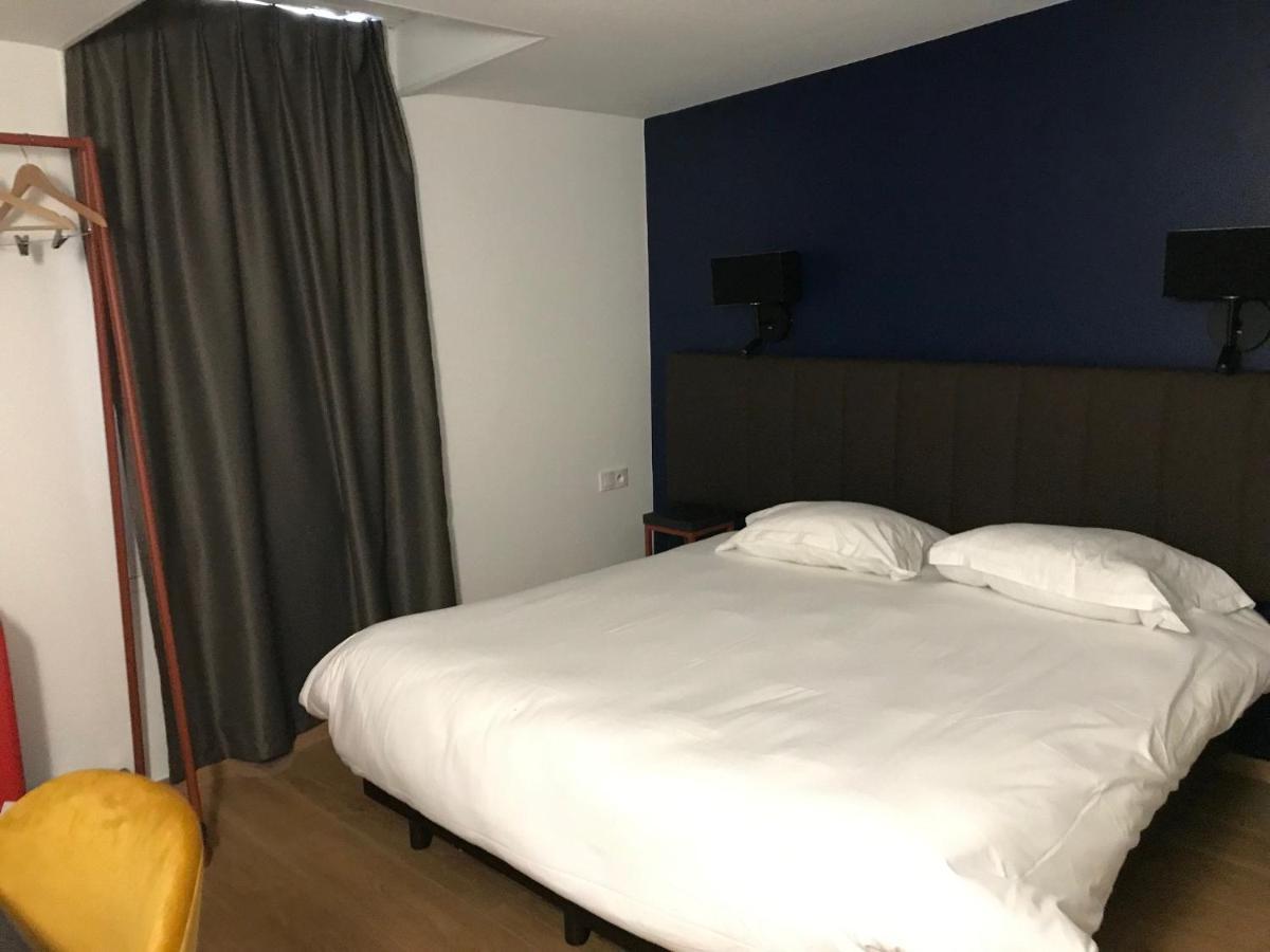 Hotel Amaya Ambares-et-Lagrave Eksteriør bilde